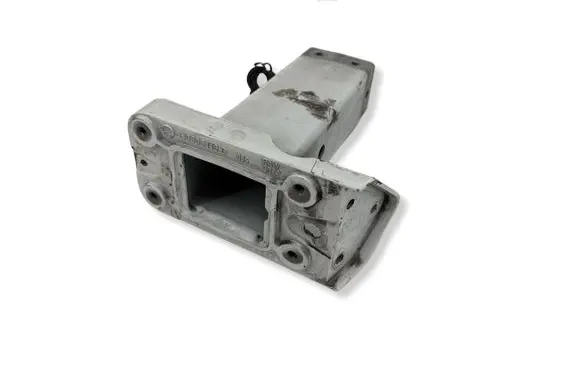 Audi TT TTS Mk2 Front bumper shock/impact absorber 8J0806110D