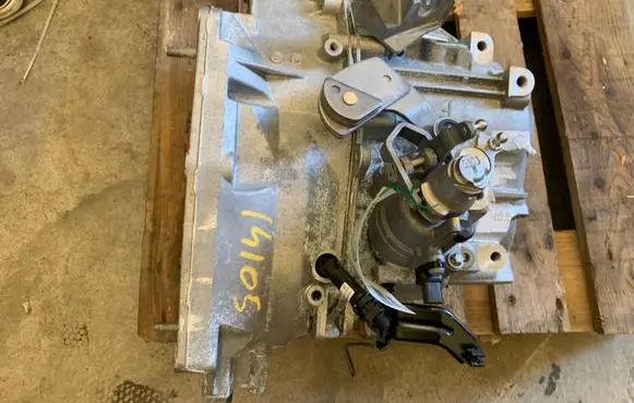 Opel Insignia B Manual 6 speed gearbox 55485138