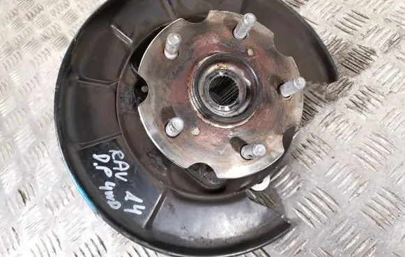 Toyota RAV 4 (XA40) Rear wheel hub RAV14DPGSTEBULE