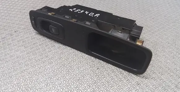 Volvo S80 Electric window control switch 8622040