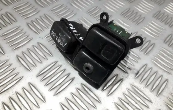 Mazda 626 Fog light switch 