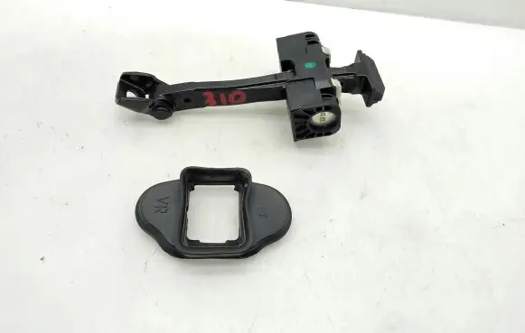 BMW 3 F30 F35 F31 Front door check strap stopper 7311339 7263988