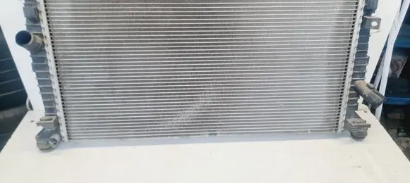 Ford Focus Coolant radiator 3M5H8005TL