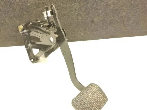 Mercedes-Benz Sprinter W906 Brake pedal A9062901201 01039674 ES03S07091