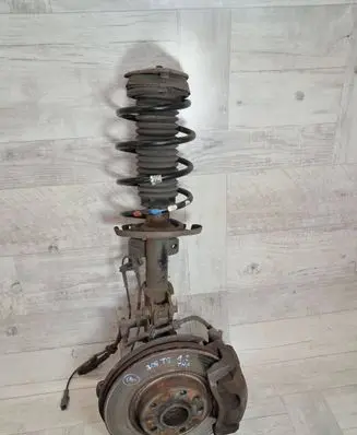 Peugeot 308 Front wheel hub spindle knuckle