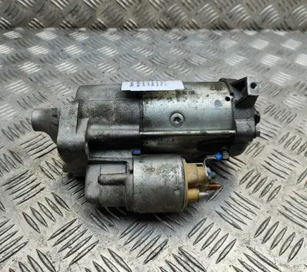 Volvo V40 Cross country Starter motor 30659576