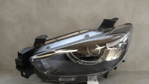 Mazda CX-5 Headlight/headlamp