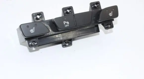 Hyundai ix35 Seat heating switch 933102Y800