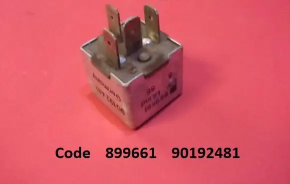Opel Kadett E Other relay 899661 90192481