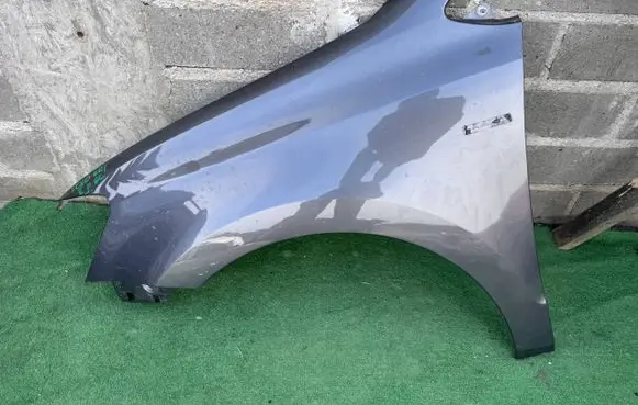 Volkswagen Polo V 6R Fender 