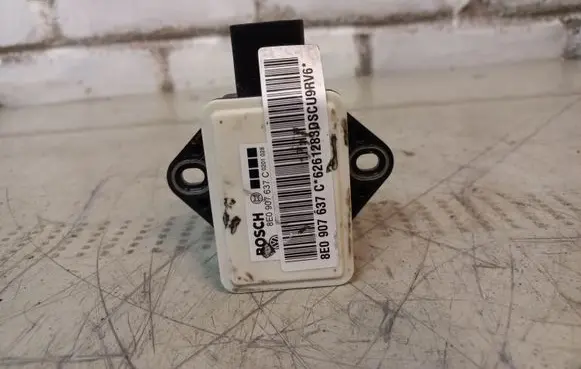 Audi A4 S4 B7 8E 8H ESP acceleration yaw rate sensor 8E0907637C
