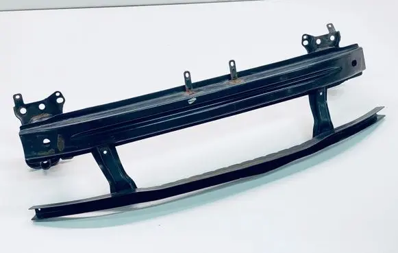 Volkswagen PASSAT B6 Front bumper support beam 3C0807109B 3C0807093