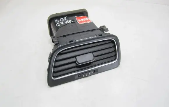 Volkswagen Golf VII Dashboard side air vent grill/cover trim 5G1819710B 5G1819248