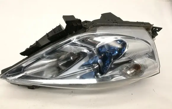Nissan Leaf I (ZE0) Headlight/headlamp A1K3100001