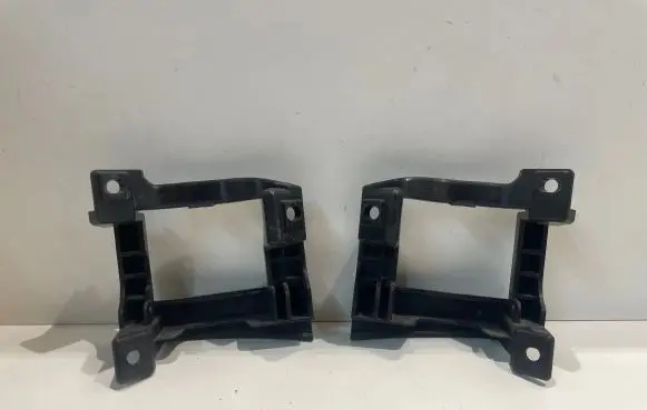 Audi Q3 F3 Rear bumper corner part panel trim 83A907175 83A907176