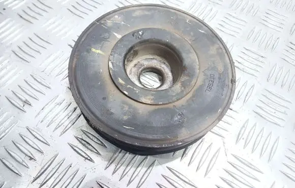 Renault Megane II Crankshaft pulley