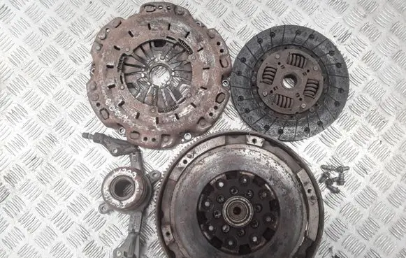 Mercedes-Benz C W203 Clutch set kit A0012522105 A0002542508 805432AA