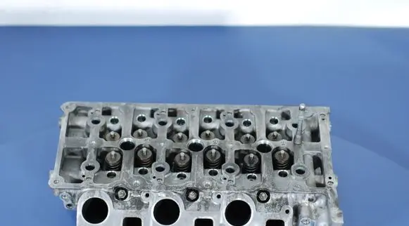 Porsche Cayenne (92A) Engine head 059354DS