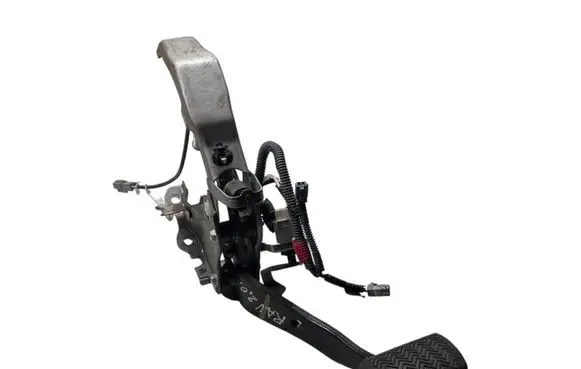 Toyota RAV 4 (XA40) Brake pedal 4712142010