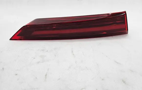 Volvo S60 Rear/tail lights SPEED31689903 31689903