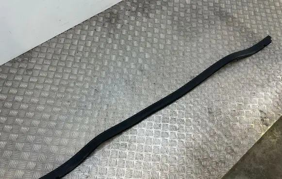 Engine compartment rubber