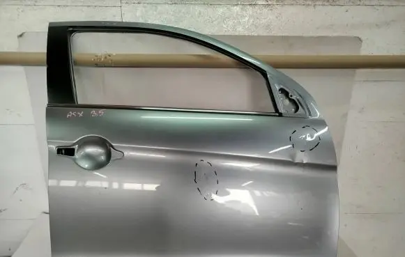 Mitsubishi ASX Front door