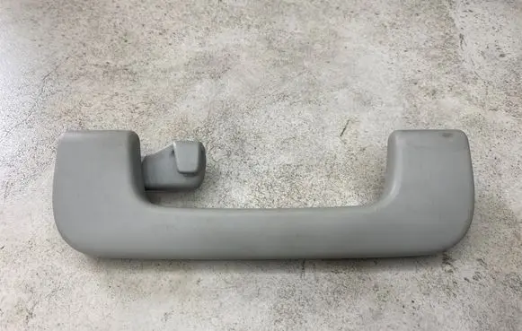 Audi A4 S4 B7 8E 8H Rear interior roof grab handle 8E0857607D