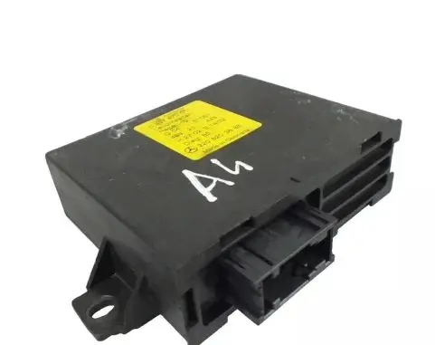 Mercedes-Benz S W220 Light module LCM 2208203685 0307870011