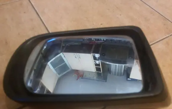 Front door electric wing mirror