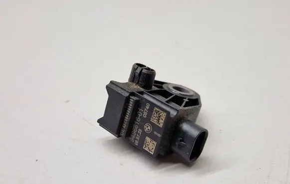 BMW 2 Active Tourer U06 Airbag deployment crash/impact sensor 9496816