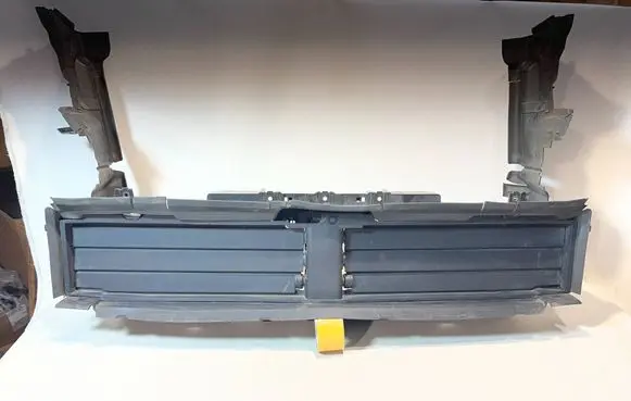 BMW X1 U11 Intercooler air guide/duct channel 5A11300
