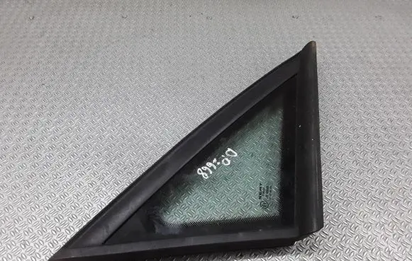 Seat Toledo III (5P) Front triangle window/glass 