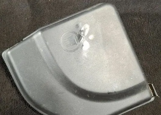 Peugeot 307 Fuse box cover 9634368380 ND02
