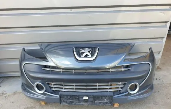 Peugeot 207 Front bumper