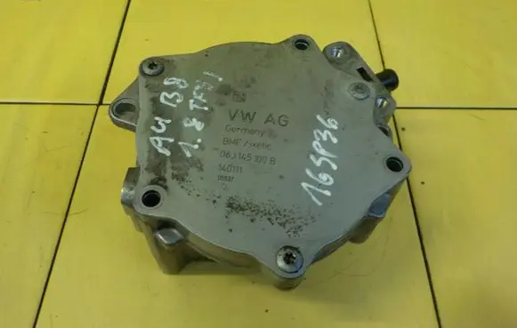 Audi A4 S4 B8 8K Vacuum pump 06J145100B 16SP36