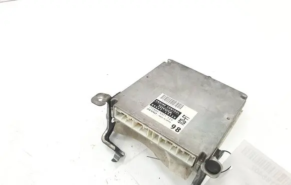 Toyota Corolla Verso E121 Engine control unit/module ECU 89661-13120