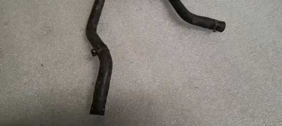 Volkswagen PASSAT B5.5 Engine coolant pipe/hose 8D0121107M