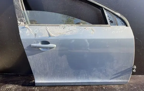 Volvo S60 Front door