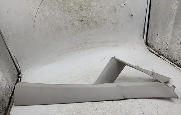 Seat Leon (1P) (A) pillar trim 
