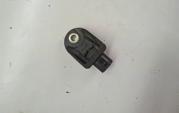 Toyota Prius+ (ZVW40) Airbag deployment crash/impact sensor 8917375010