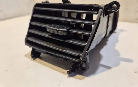 KIA Sportage Dash center air vent grill 974201F500
