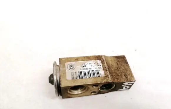 Air conditioning (A/C) expansion valve