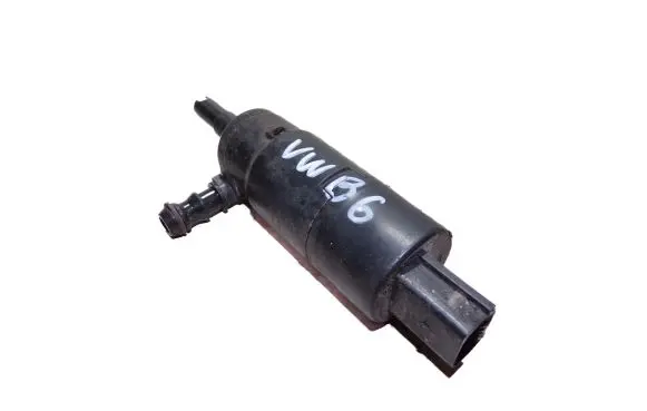 Volkswagen PASSAT B6 Windscreen/windshield washer pump 3B7955681