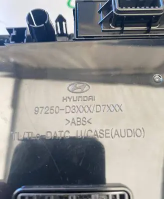 Hyundai Tucson TL Climate control unit 97250D7290TRY TT41912
