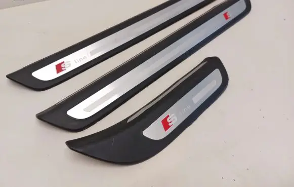 Audi Q5 SQ5 sill trim set (inner) 8R0853376G 8R0853373D 8R0853374G