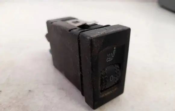 Volkswagen PASSAT B5 Seat heating switch 3b0963563c