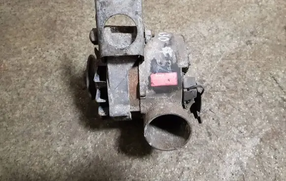 BMW 7 E32 Generator/alternator 0120469775