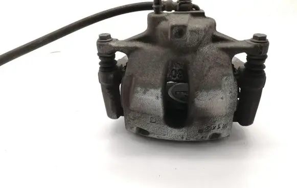 Toyota C-HR I Front brake caliper