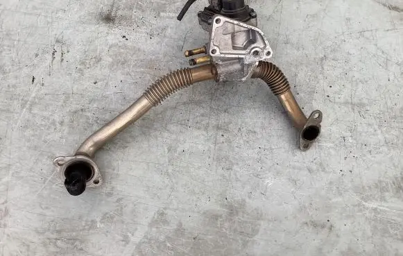 Audi A3 S3 8P EGR valve A2c53025941