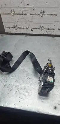 Mercedes-Benz E W212 Front seatbelt 617112200 05360127 010R0000